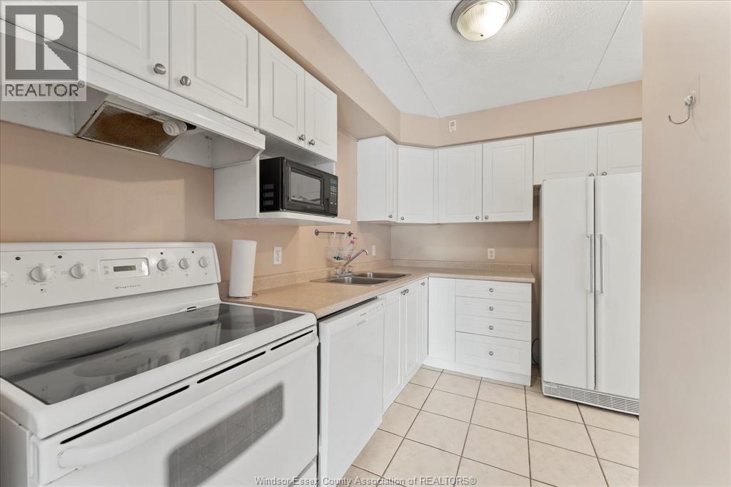 1323 Langlois Unit# 205, Windsor, Ontario  N8X 4L8 - Photo 12 - 26016096
