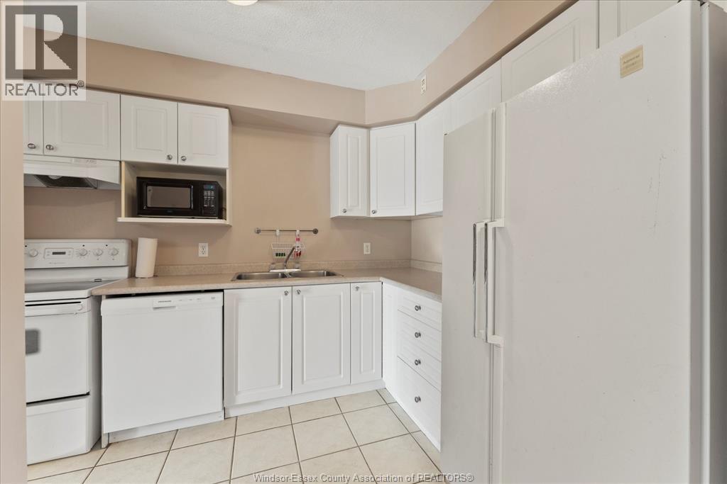 1323 Langlois Unit# 205, Windsor, Ontario  N8X 4L8 - Photo 13 - 26016096