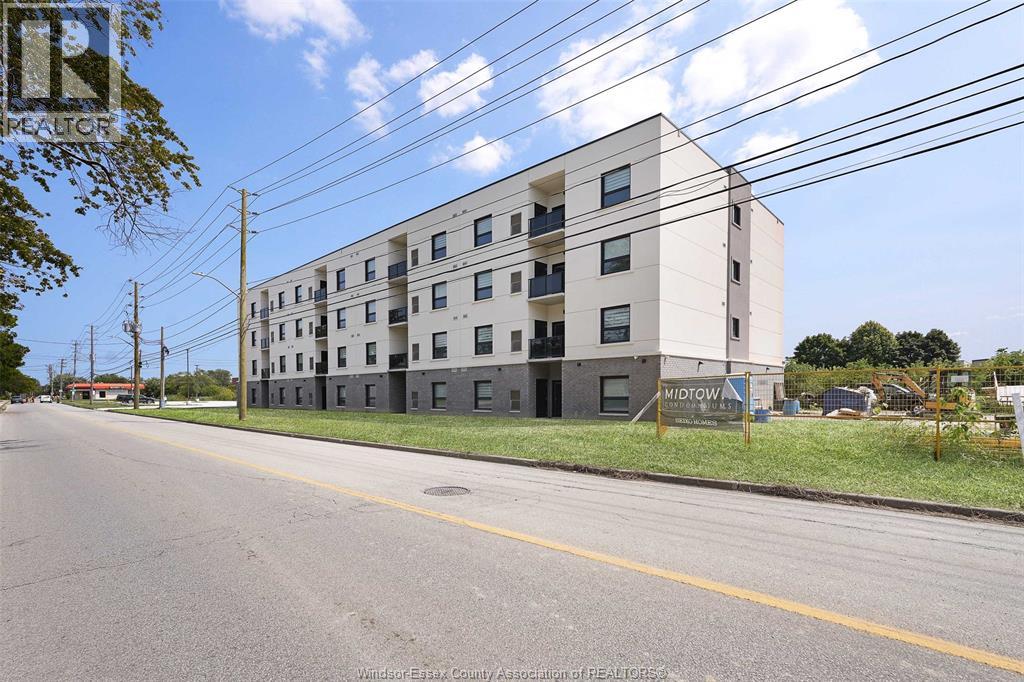 705 Grand Marais Unit# 107, Windsor, Ontario  N8X 3H8 - Photo 2 - 26016189