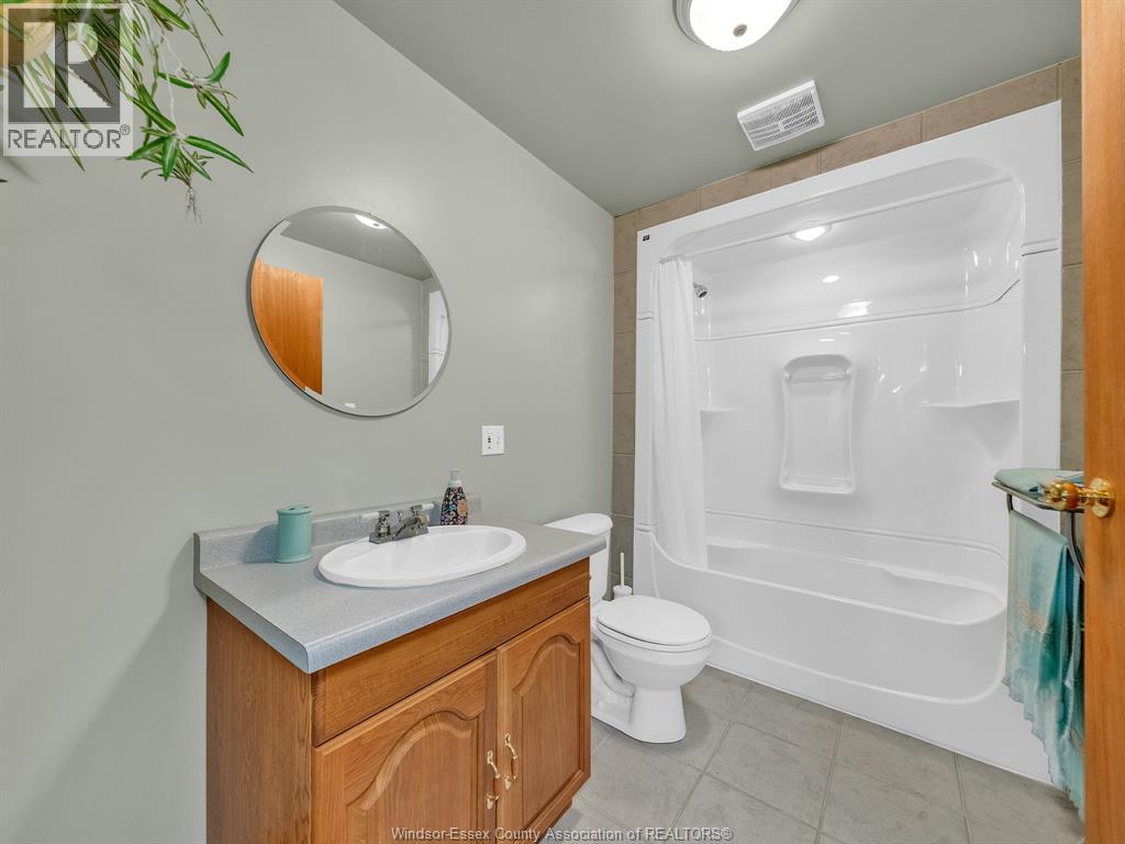 7 Longbeach Drive, Leamington, Ontario  N8H 4H9 - Photo 35 - 26016163