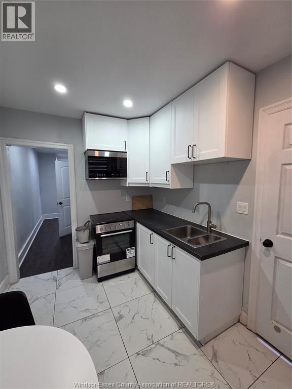 1178 Giles Boulevard East Unit# 3, Windsor, Ontario  N9A 4G4 - Photo 7 - 26016074