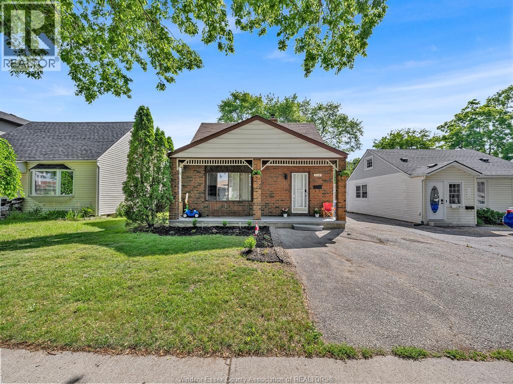 1218 California Avenue, Windsor, Ontario  N9B 2Z9 - Photo 33 - 26016214