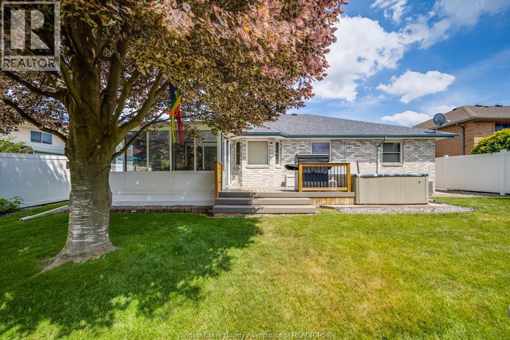 314 Menard, Lasalle, Ontario  N9J 1C4 - Photo 49 - 26016000