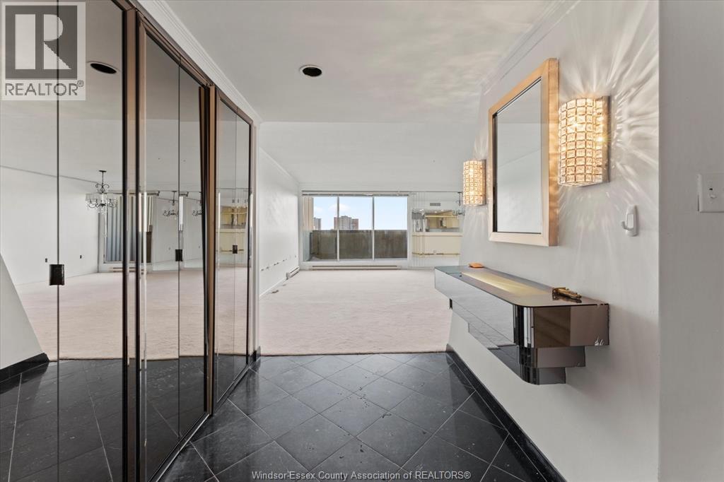 380 Pelissier Street Unit# 1302, Windsor, Ontario  N9A 6V9 - Photo 4 - 26016250