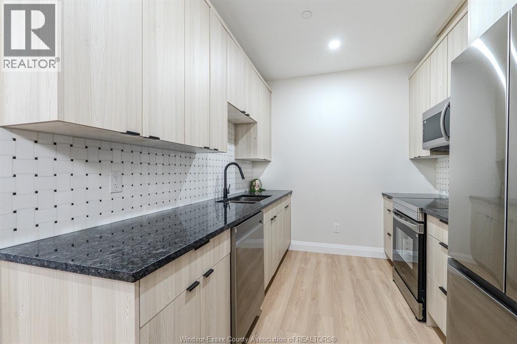 705 Grand Marais Unit# 109, Windsor, Ontario  N8X 3H8 - Photo 5 - 26016239
