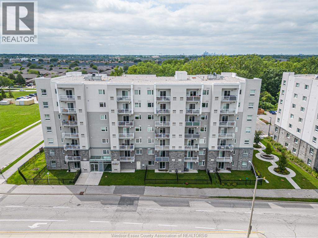 1675 BANWELL Unit# 507, Windsor, Ontario