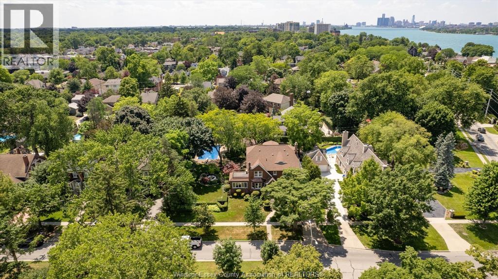 219 Jefferson, Windsor, Ontario  N8S 2P5 - Photo 4 - 26016295