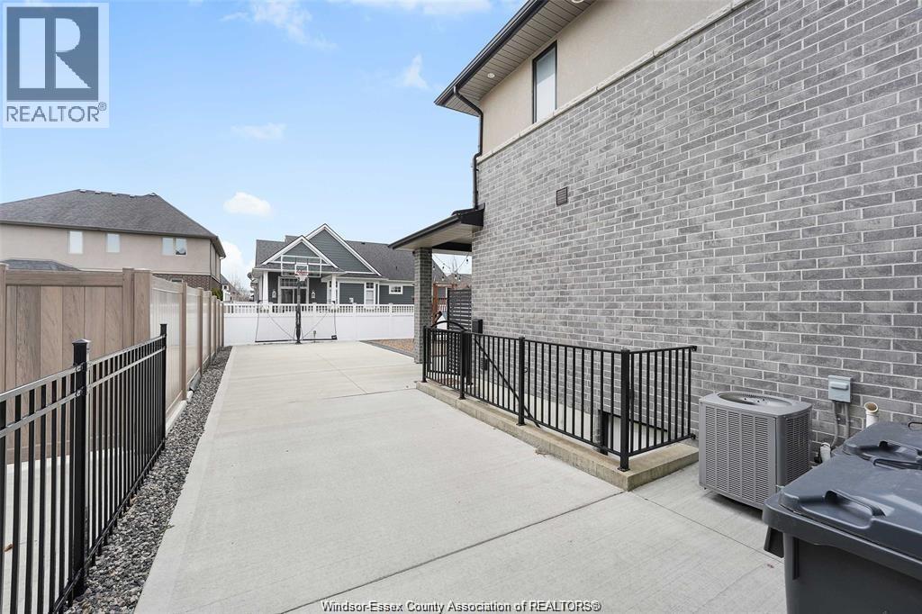 530 Donlon, Lasalle, Ontario  N9J 3Y3 - Photo 31 - 26016291