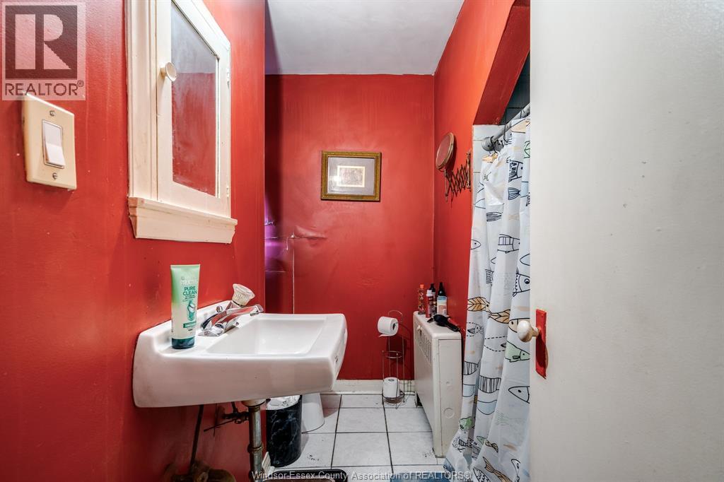 3147 Tecumseh Road East, Windsor, Ontario  N8W 1G9 - Photo 31 - 26016323
