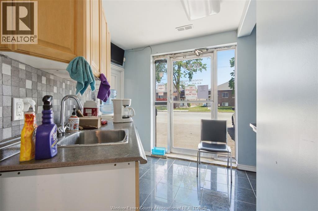 857 Howard Avenue, Windsor, Ontario  N9A 1S1 - Photo 20 - 26015531
