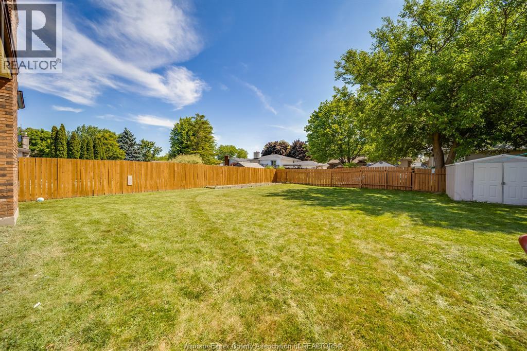386 Woodridge, Tecumseh, Ontario  N8N 3A8 - Photo 47 - 26016009