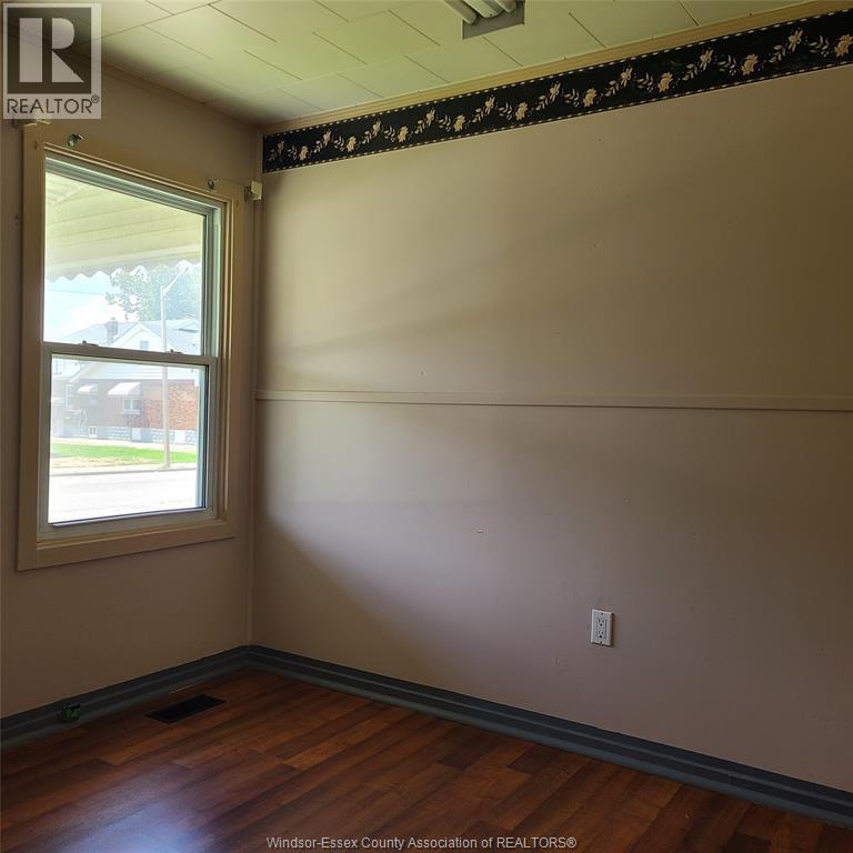 1674 Parent Avenue, Windsor, Ontario  N8X 4K1 - Photo 4 - 26016026