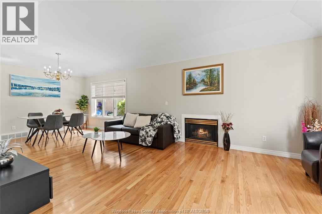 660 Caruso, Windsor, Ontario  N9G 2M6 - Photo 12 - 26016381