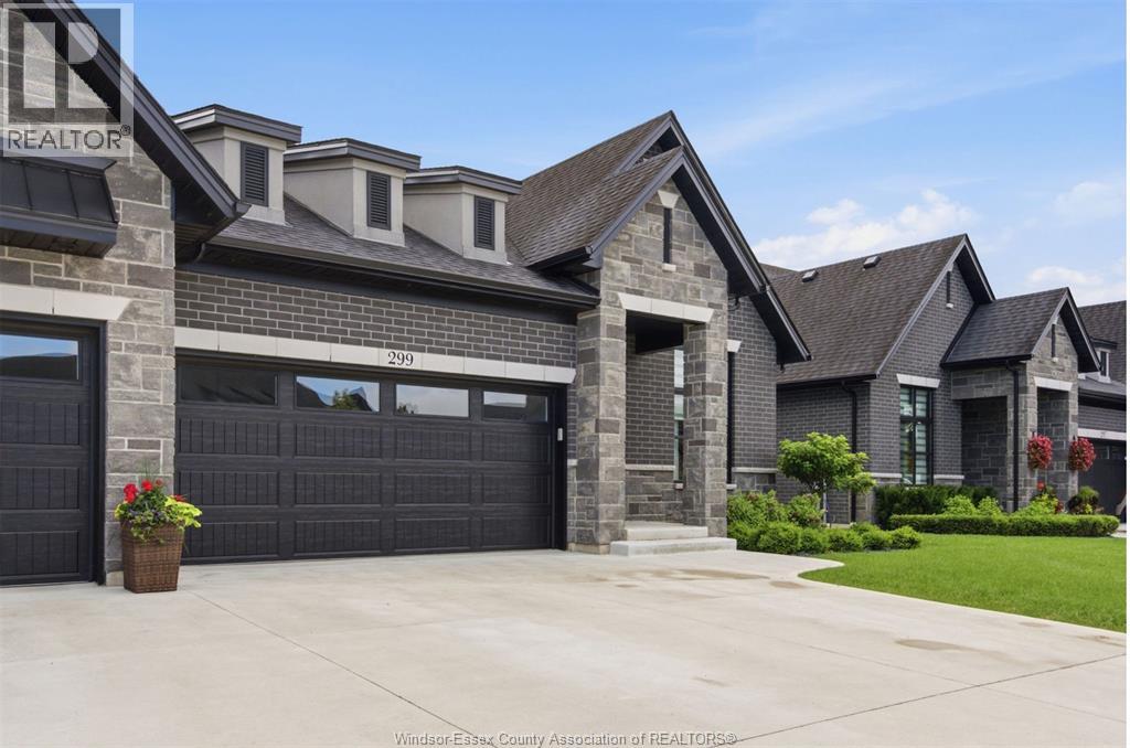 299 Xavier Circle, Lakeshore, Ontario  N8N 0J3 - Photo 1 - 26016392