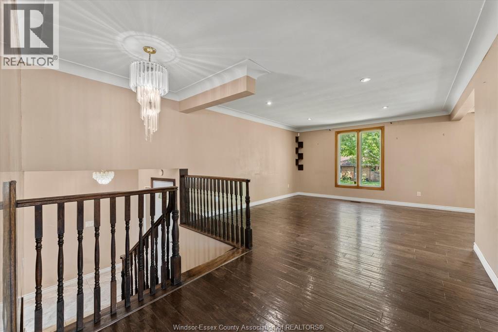 9688 Chestnut Drive, Windsor, Ontario  N8R 1G8 - Photo 6 - 26016365