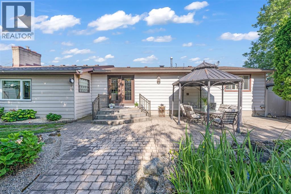9525 Walker Road, Mcgregor, Ontario  N0R 1J0 - Photo 30 - 26016410