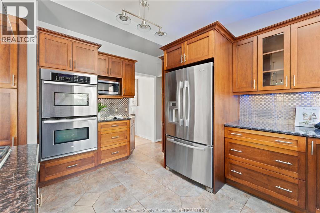 3740 Ouellette, Windsor, Ontario  N9E 3M7 - Photo 11 - 26016415