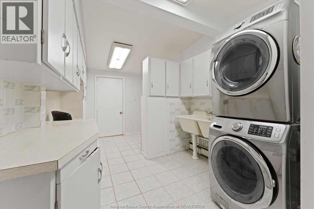 3740 Ouellette, Windsor, Ontario  N9E 3M7 - Photo 24 - 26016415