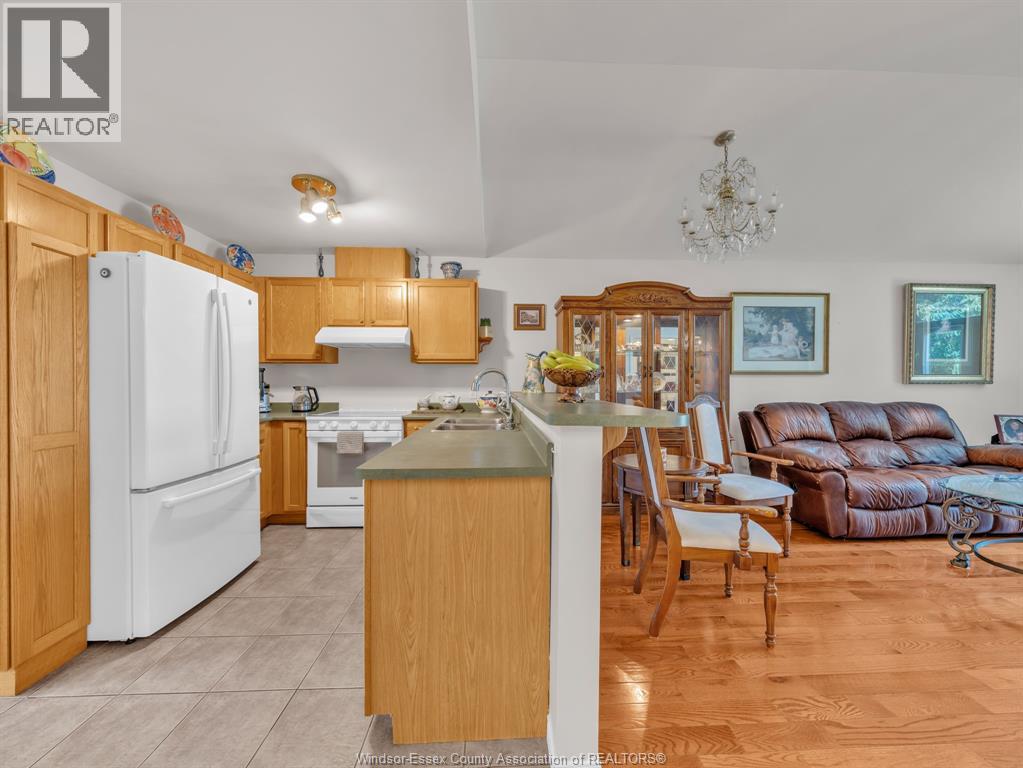 4568 Brother's Court, Windsor, Ontario  N9G 2W1 - Photo 14 - 26016424