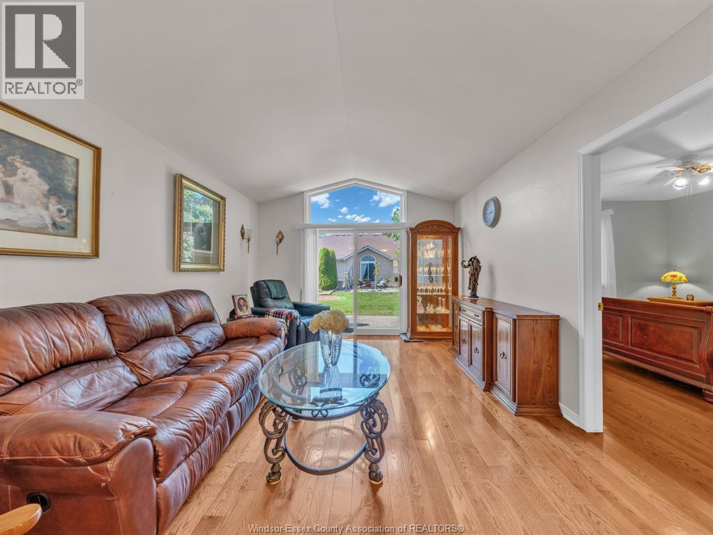 4568 Brother's Court, Windsor, Ontario  N9G 2W1 - Photo 17 - 26016424