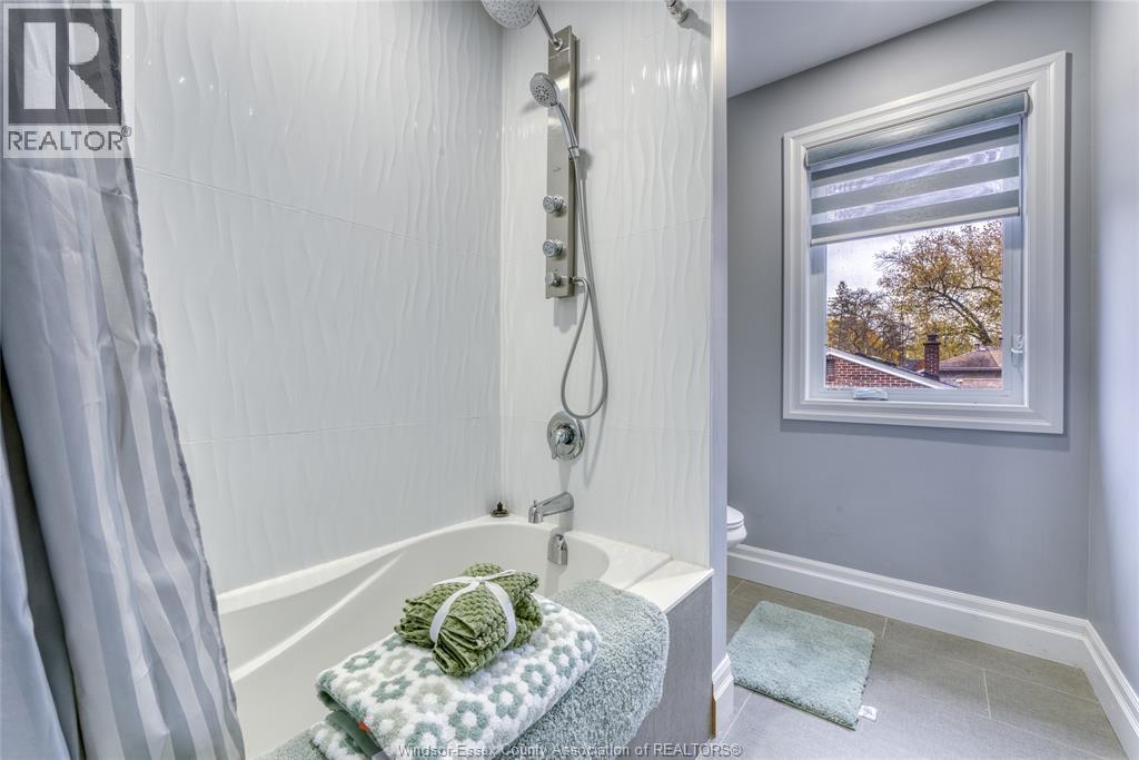 735 Cabana Road West, Windsor, Ontario  N9G 1B5 - Photo 34 - 26016430