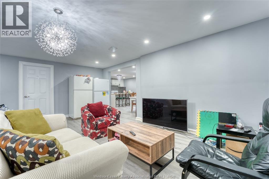 735 Cabana Road West, Windsor, Ontario  N9G 1B5 - Photo 36 - 26016430