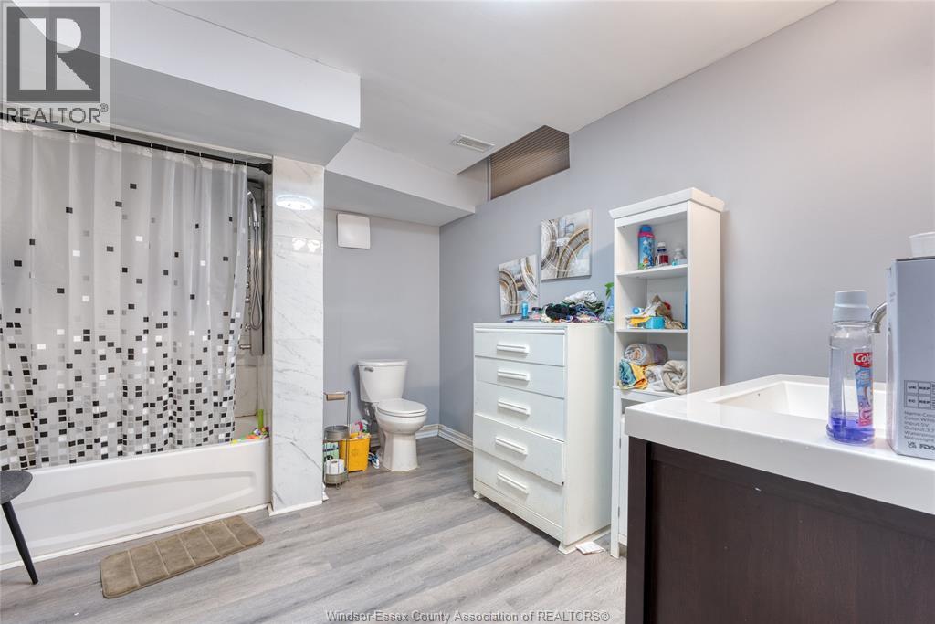 735 Cabana Road West, Windsor, Ontario  N9G 1B5 - Photo 41 - 26016430