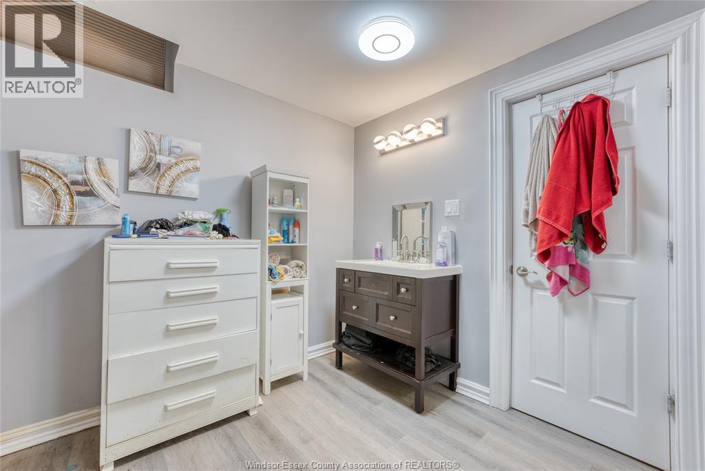 735 Cabana Road West, Windsor, Ontario  N9G 1B5 - Photo 42 - 26016430