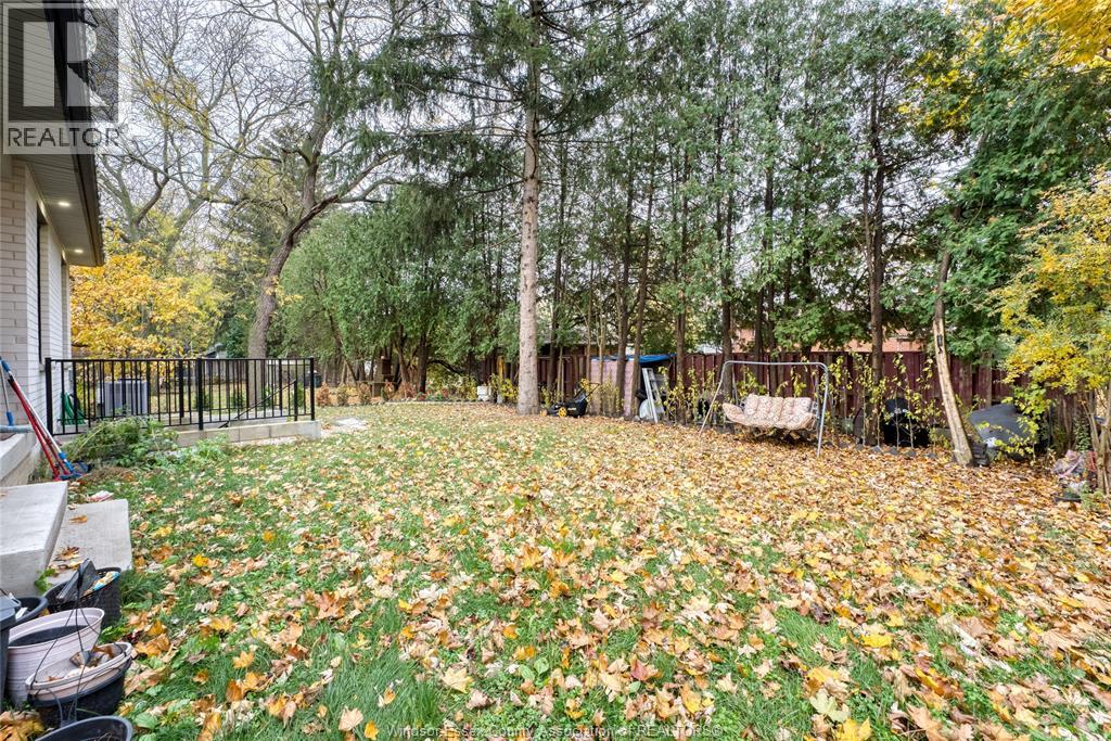735 Cabana Road West, Windsor, Ontario  N9G 1B5 - Photo 48 - 26016430