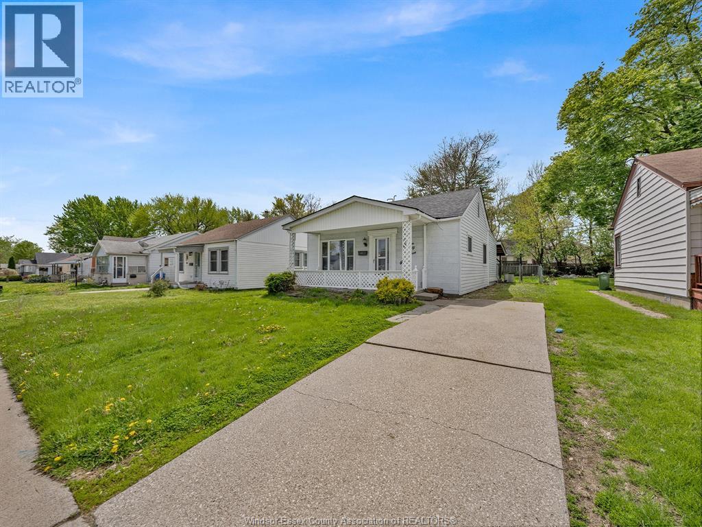 1183 Felix Avenue, Windsor, Ontario  N9C 3L6 - Photo 4 - 26016325
