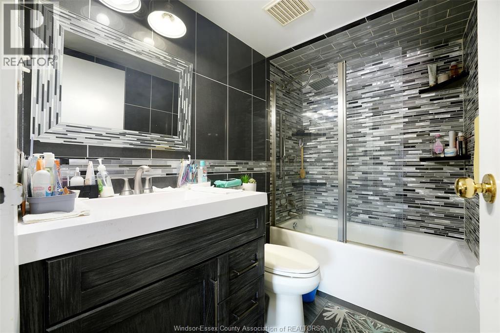 401 Grand Marais Road West Unit# 205, Windsor, Ontario  N9E 4S2 - Photo 19 - 26016445