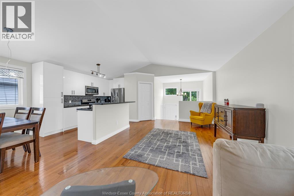 1039 Silverdale, Windsor, Ontario  N9G 2R9 - Photo 12 - 26016422