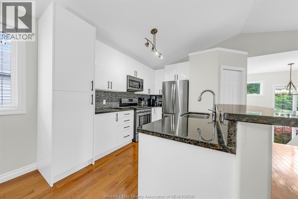 1039 Silverdale, Windsor, Ontario  N9G 2R9 - Photo 15 - 26016422