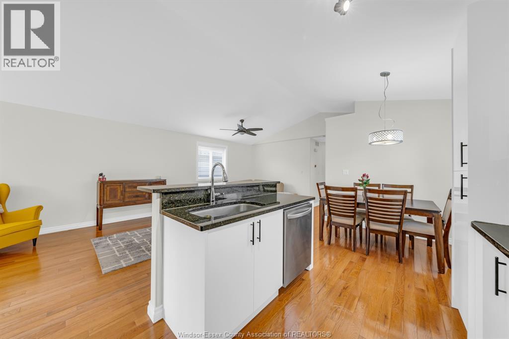 1039 Silverdale, Windsor, Ontario  N9G 2R9 - Photo 17 - 26016422