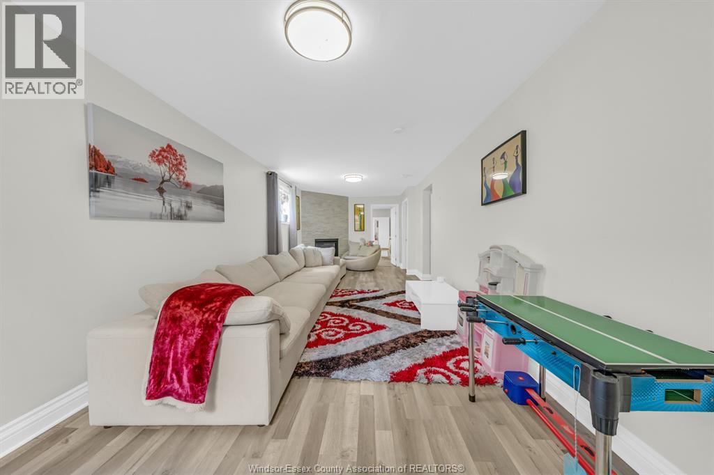 1039 Silverdale, Windsor, Ontario  N9G 2R9 - Photo 30 - 26016422