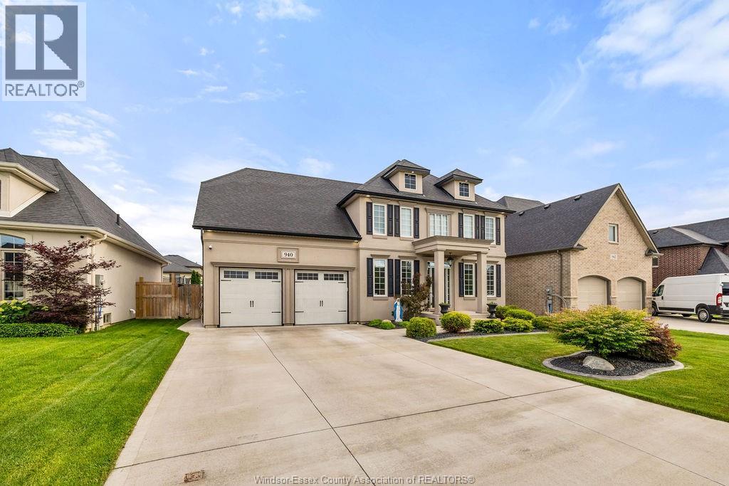 940 WESTWOOD DRIVE, Lakeshore, Ontario