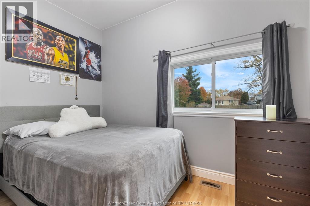 576 Ducharme, Windsor, Ontario  N9G 1K4 - Photo 13 - 26016027