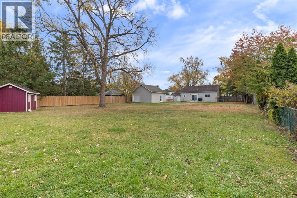 576 Ducharme, Windsor, Ontario  N9G 1K4 - Photo 23 - 26016027