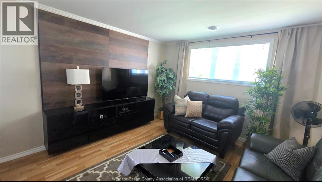 1811 Northway Avenue Unit# 4, Windsor, Ontario  N9B 3M1 - Photo 3 - 26016480