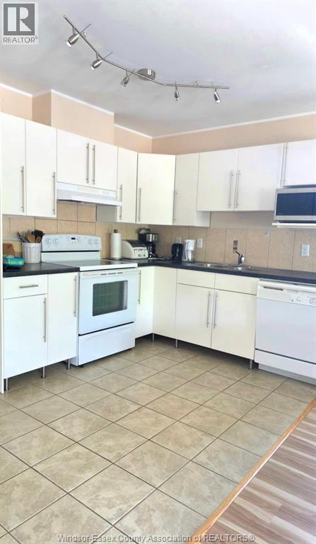 1805 Northway Unit# 3, Windsor, Ontario  N9B 3M1 - Photo 6 - 26016478