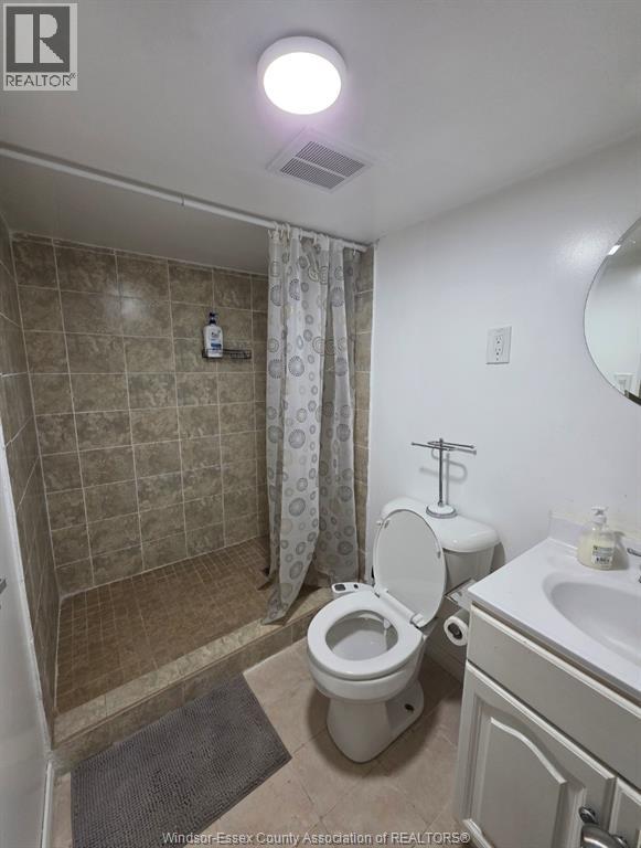 2722 Sierra Drive, Windsor, Ontario  N9E 2Y7 - Photo 13 - 26016355