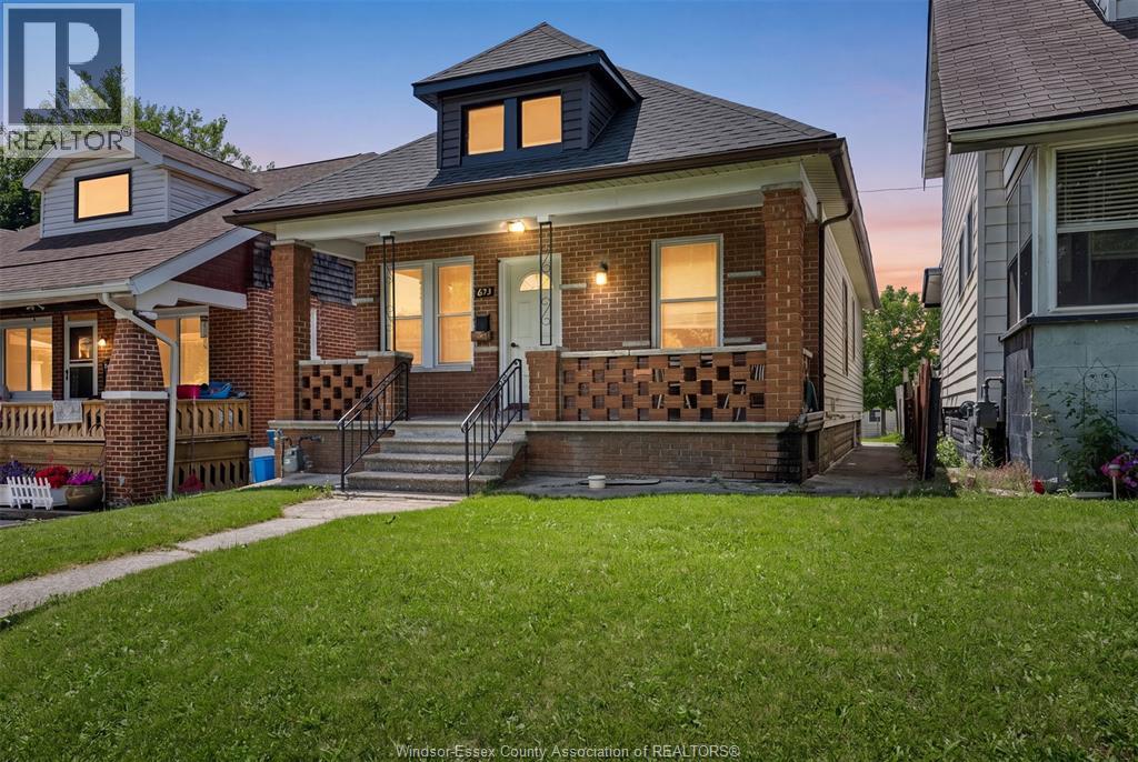 673 Randolph Avenue, Windsor, Ontario  N9B 2T7 - Photo 1 - 26016483