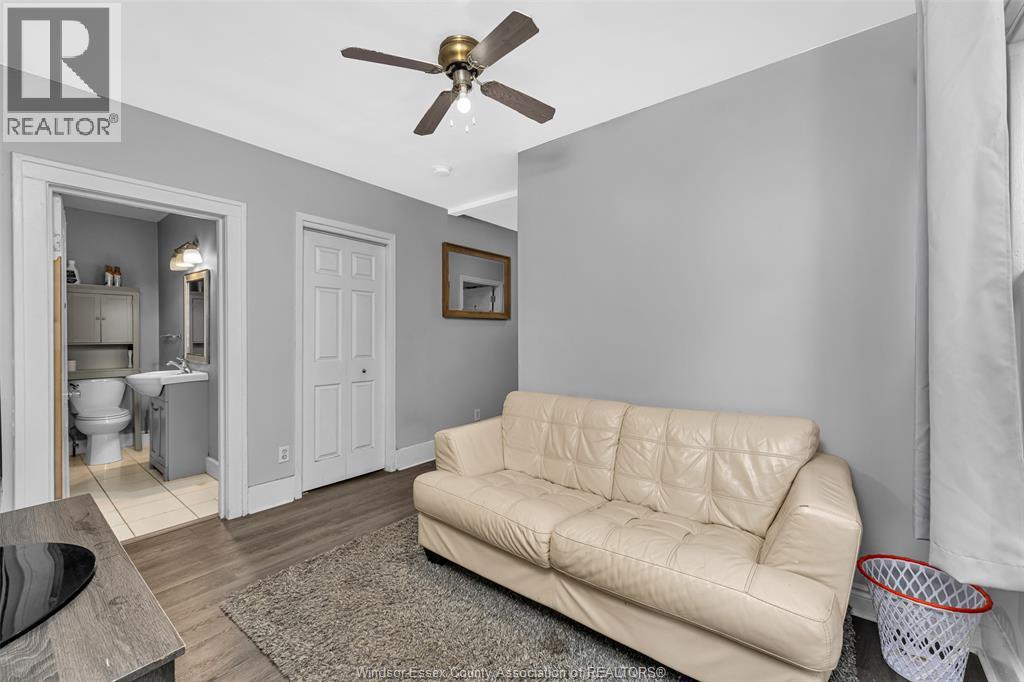 673 Randolph Avenue, Windsor, Ontario  N9B 2T7 - Photo 4 - 26016483