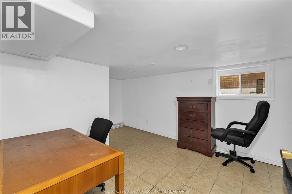 673 Randolph Avenue, Windsor, Ontario  N9B 2T7 - Photo 9 - 26016483