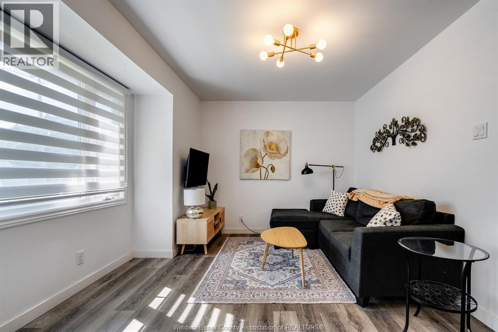 1353 George Avenue, Windsor, Ontario  N8Y 2X8 - Photo 4 - 26016515