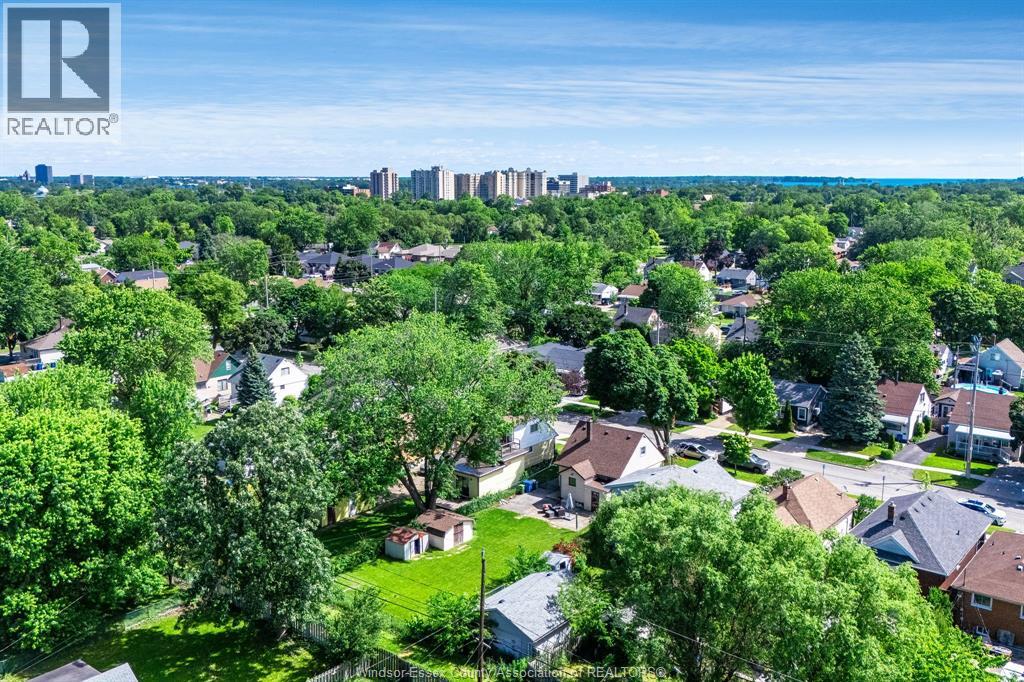 1353 George Avenue, Windsor, Ontario  N8Y 2X8 - Photo 47 - 26016515