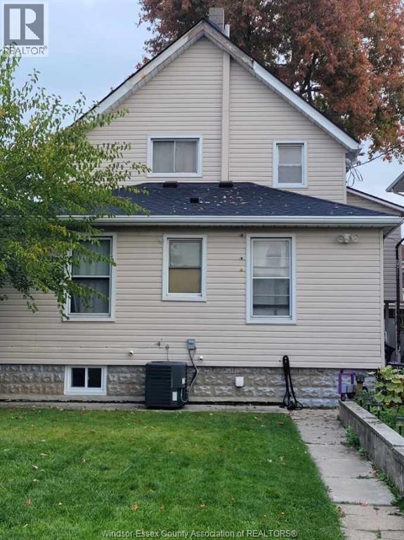 911 Langlois, Windsor, Ontario  N9A 2H2 - Photo 19 - 26016442