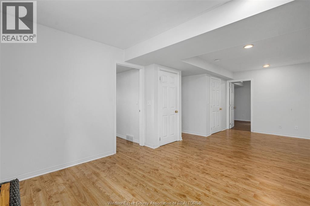 2225 Longfellow Avenue, Windsor, Ontario  N9B 3J7 - Photo 15 - 26016534