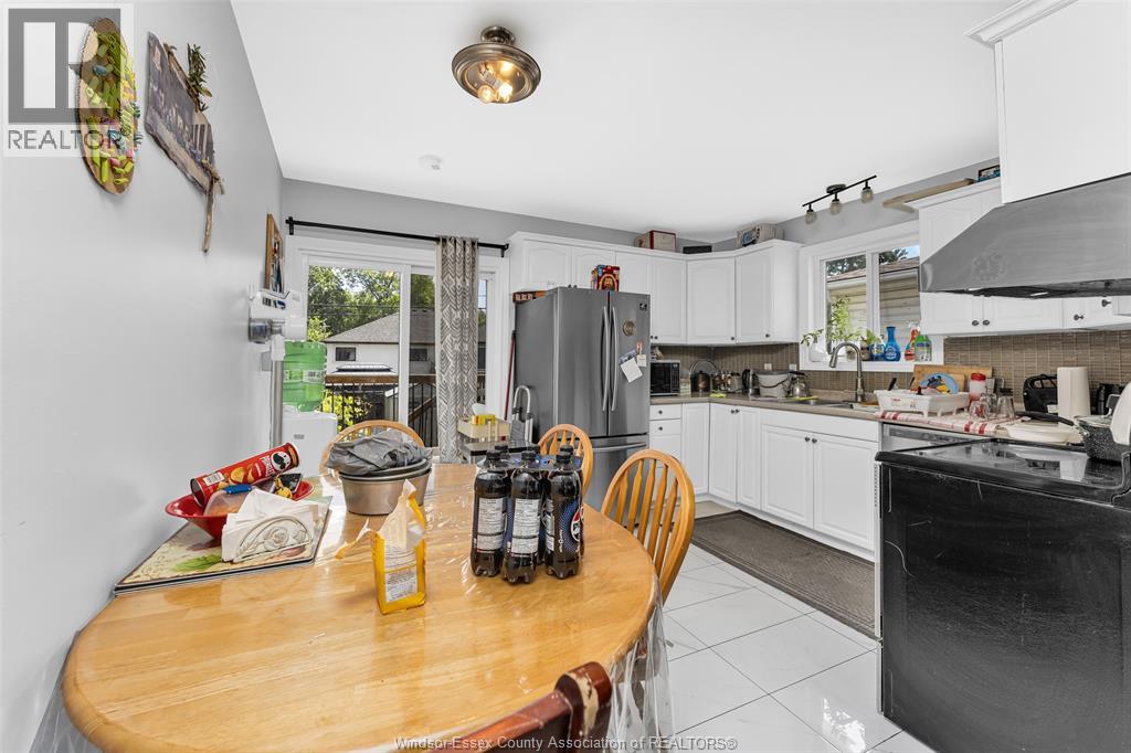 2156 Dominion Boulevard, Windsor, Ontario  N9B 3H9 - Photo 8 - 26016535