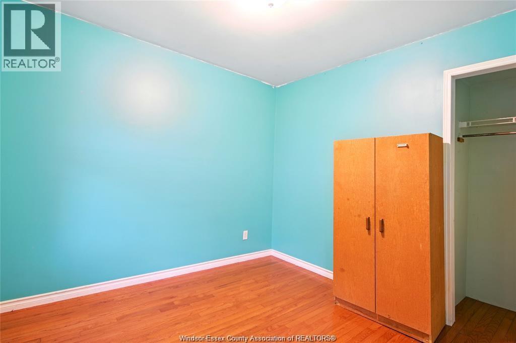 867 Langlois, Windsor, Ontario  N9A 2G9 - Photo 2 - 26016537